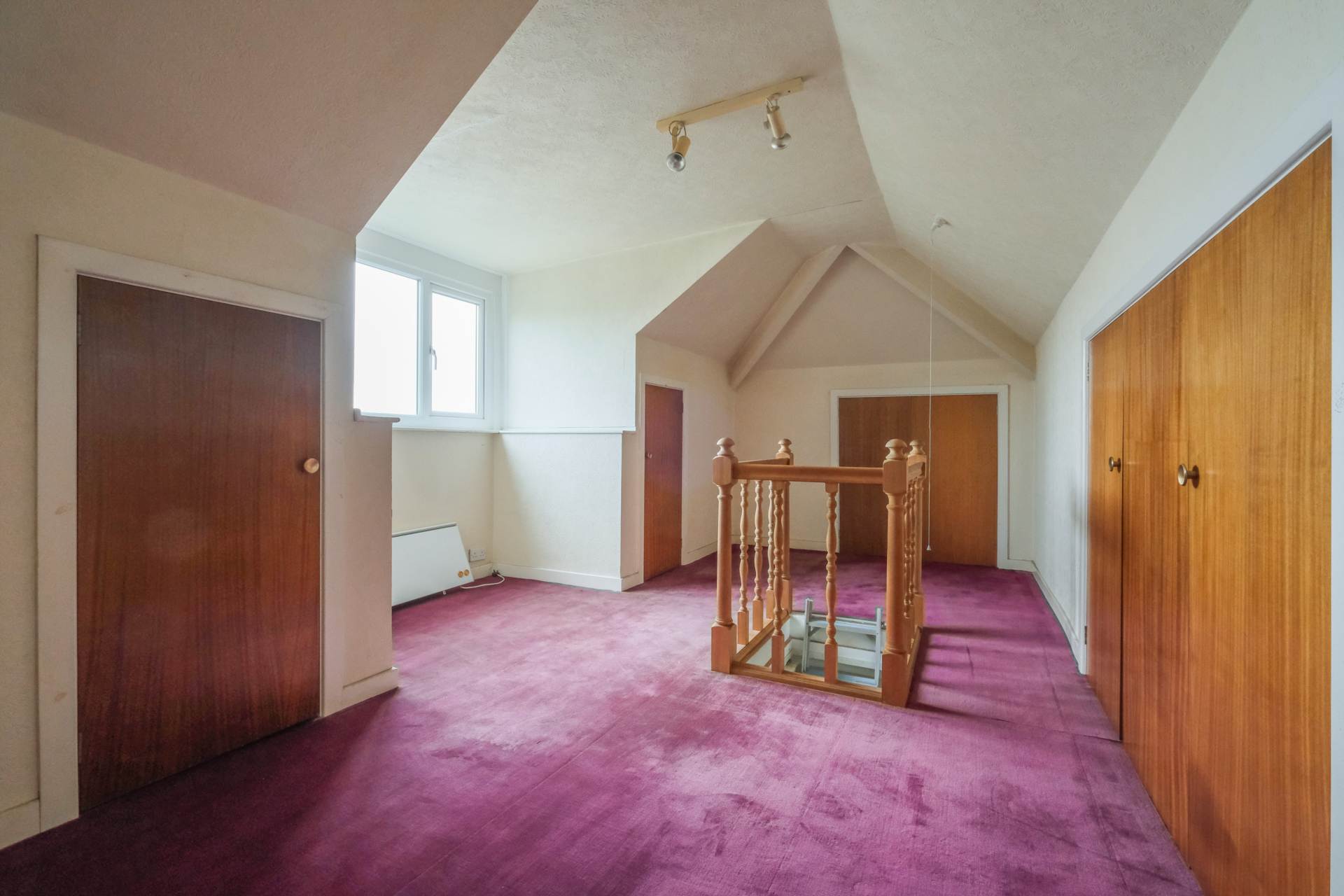 Additional Property Image 3 bedroom Detached Bungalow for sale in Holmfirth 4