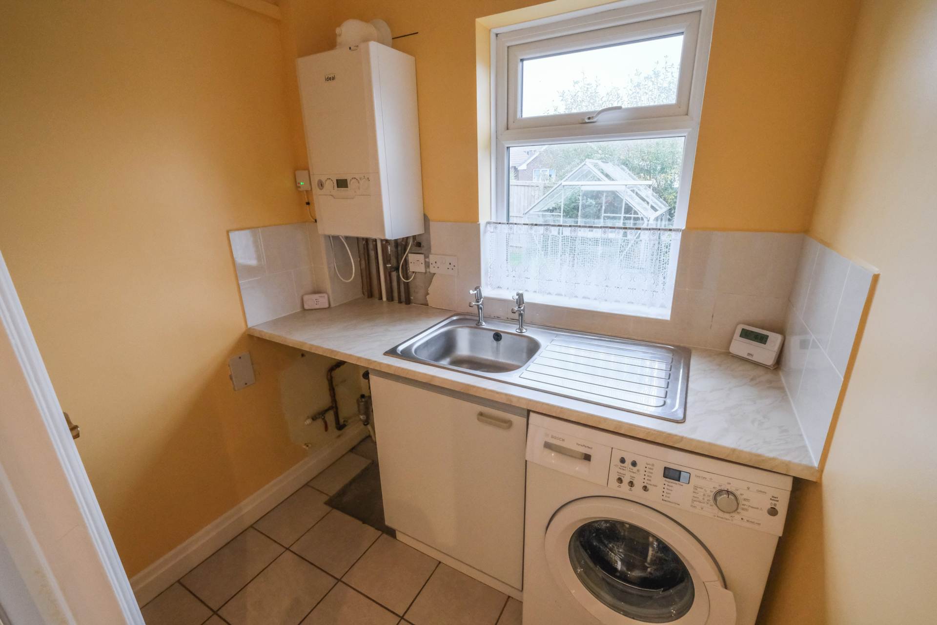 Additional Property Image 3 bedroom Detached Bungalow for sale in Holmfirth 15