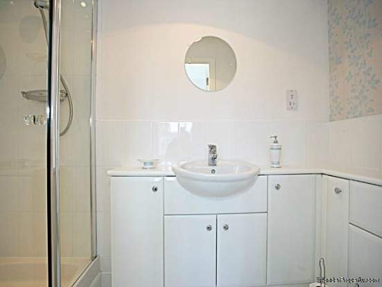 Additional Property Image 4 bedroom Town House for sale in Aberdeen 9