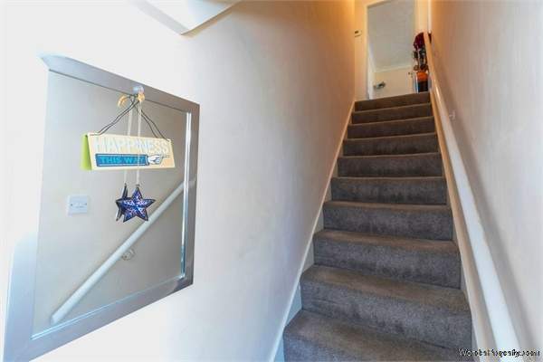 Additional Property Image 2 bedroom Flat for sale in Bridlington 9