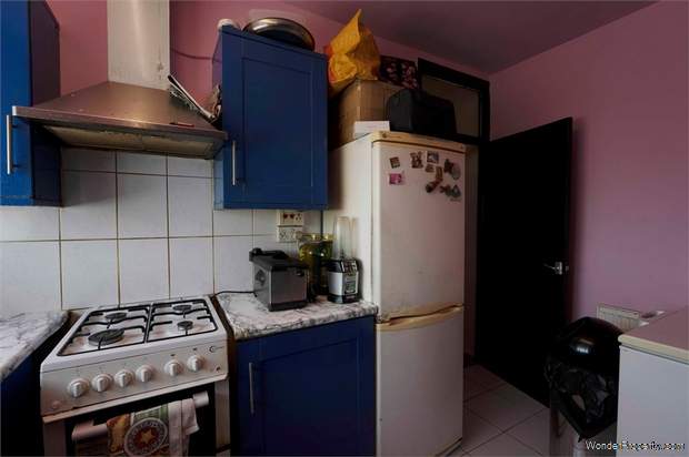 Additional Property Image 2 bedroom Flat for sale in Mitcham 7