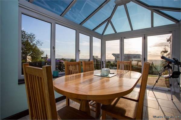 Additional Property Image 4 bedroom Detached for sale in Wotton-under-Edge 5