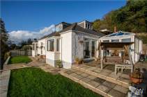 4 bedroom Detached for sale in Wotton-under-Edge
