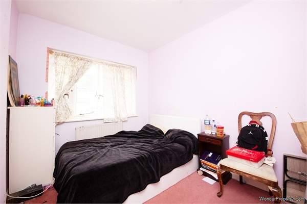 Additional Property Image 2 bedroom Flat for sale in London 7