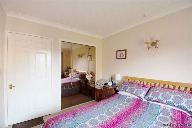 Additional Property Image 1 bedroom Flat for sale in Bracknell 5
