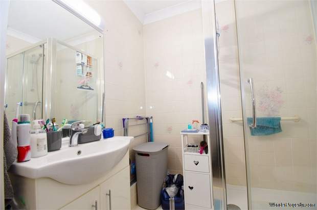 Additional Property Image 1 bedroom Flat for sale in Bracknell 8
