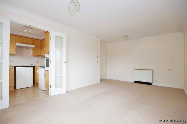 Additional Property Image 1 bedroom Flat for sale in London 2
