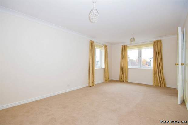 Additional Property Image 1 bedroom Flat for sale in London 3
