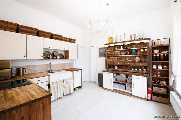 Additional Property Image 9 bedroom Maisonette for sale in Buxton 4