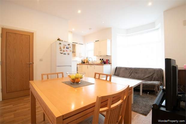 Additional Property Image 4 bedroom Maisonette for sale in London 3