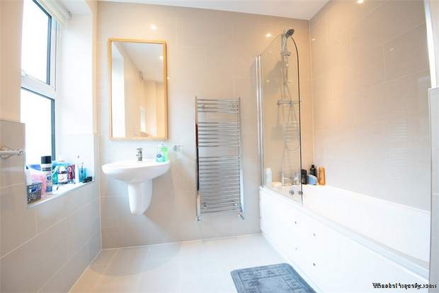 Additional Property Image 4 bedroom Maisonette for sale in London 7
