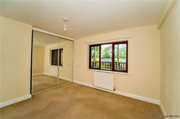 Additional Property Image 2 bedroom Flat for sale in Reading 4