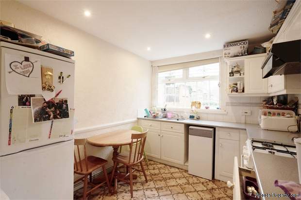 Additional Property Image 2 bedroom End of Terrace for sale in London 4