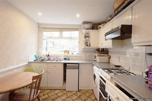 Additional Property Image 2 bedroom End of Terrace for sale in London 5