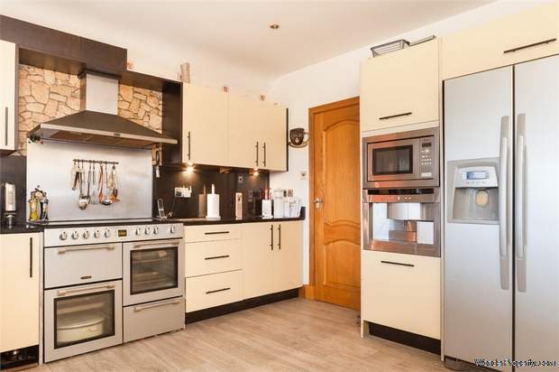 Additional Property Image 4 bedroom Semi Detached Bungalow for sale in Aberdeen 3