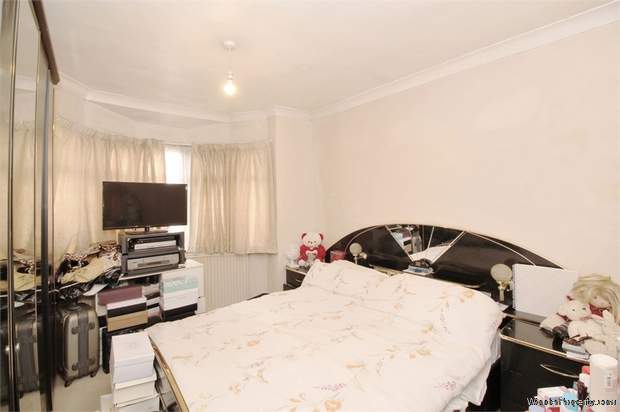 Additional Property Image 3 bedroom Detached for sale in Newport 7