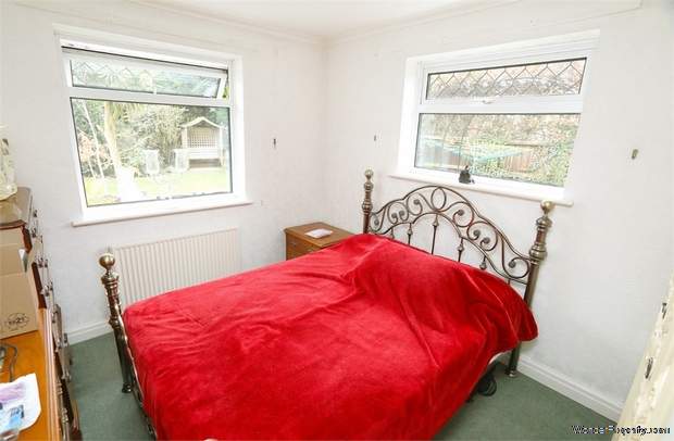 Additional Property Image 2 bedroom Detached for sale in Frinton-on-Sea 8