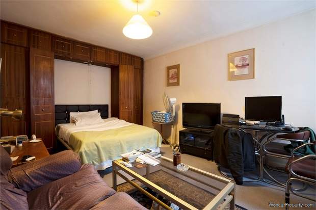 Additional Property Image 1 bedroom Studio for sale in London 2