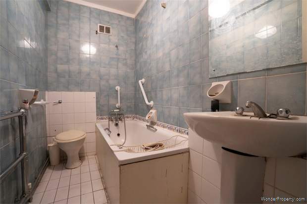 Additional Property Image 1 bedroom Studio for sale in London 5