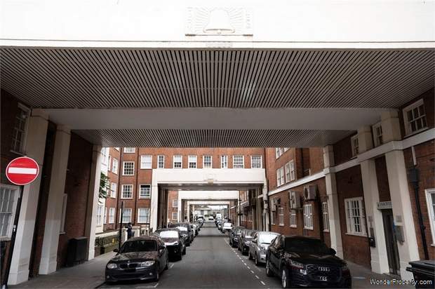 Additional Property Image 1 bedroom Studio for sale in London 6
