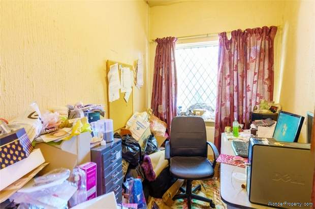 Additional Property Image 4 bedroom Detached Bungalow for sale in Porth 9