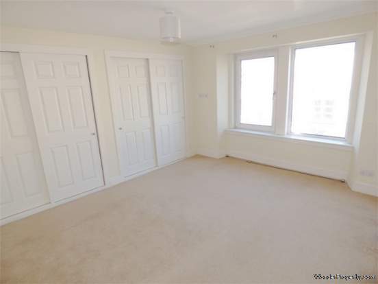 Additional Property Image 2 bedroom Flat for sale in Montrose 7