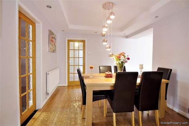 Additional Property Image 6 bedroom Detached Bungalow for sale in Nottingham 4