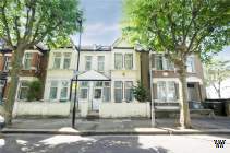5 bedroom Terraced for sale in London