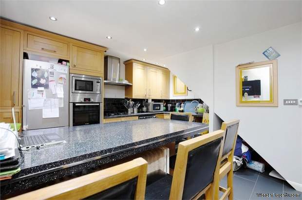 Additional Property Image 4 bedroom Semi Detached for sale in Northampton 4
