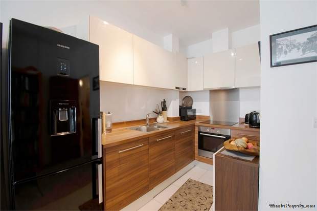 Additional Property Image 3 bedroom Flat for sale in London 5