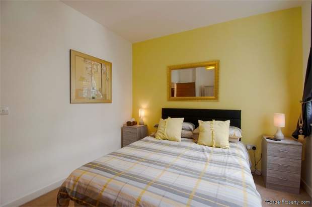 Additional Property Image 3 bedroom Flat for sale in London 10
