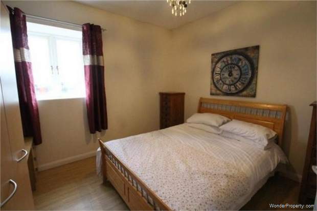 Additional Property Image 2 bedroom Semi Detached Bungalow for sale in Grantham 4