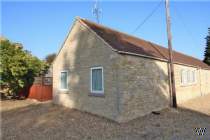 1 bedroom Semi Detached Bungalow for sale in Grantham
