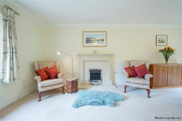 Additional Property Image 2 bedroom Flat for sale in Wantage 3