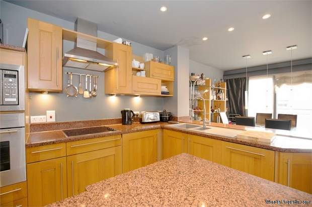 Additional Property Image 2 bedroom Flat for sale in York 6