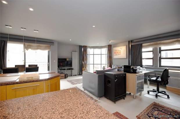 Additional Property Image 2 bedroom Flat for sale in York 7