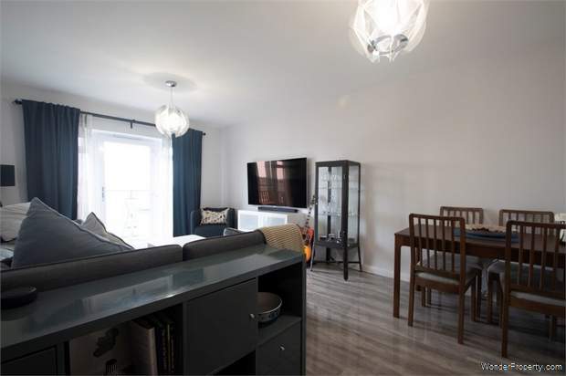Additional Property Image 3 bedroom Flat for sale in West Drayton 3