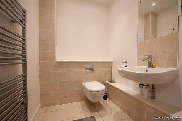 Additional Property Image 3 bedroom Flat for sale in West Drayton 9