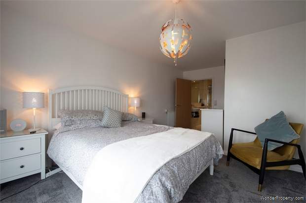 Additional Property Image 3 bedroom Flat for sale in West Drayton 10