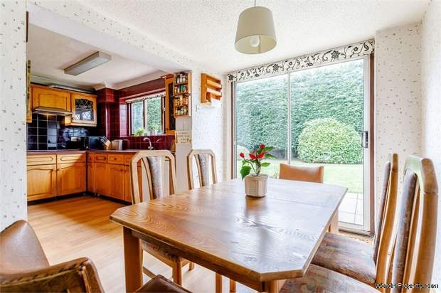 Additional Property Image 5 bedroom Detached for sale in Peterborough 4
