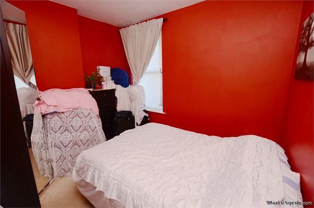 Additional Property Image 2 bedroom Flat for sale in London 4