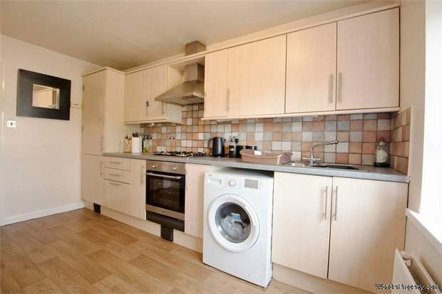 Additional Property Image 2 bedroom Flat for sale in Chesterfield 5
