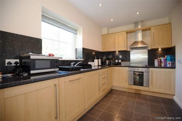 Additional Property Image 2 bedroom Flat for sale in Knottingley 4