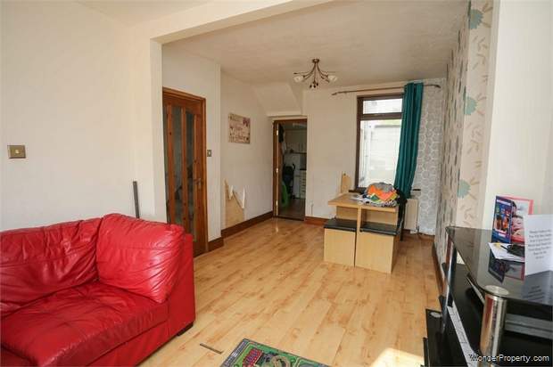 Additional Property Image 2 bedroom Town House for sale in Larne 4