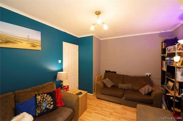 Additional Property Image 2 bedroom Terraced Bungalow for sale in Bury 4
