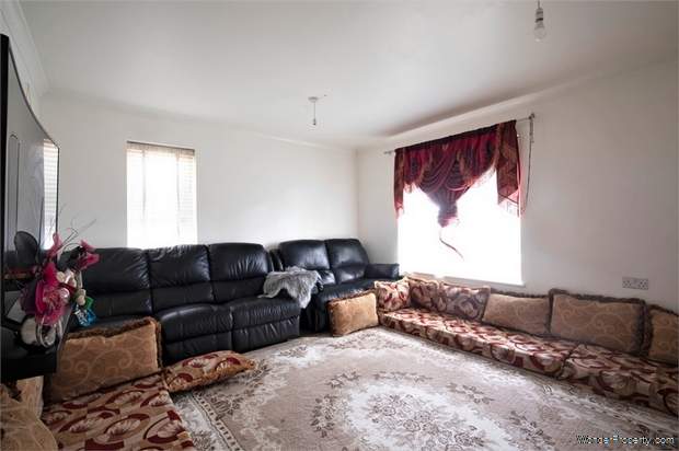 Additional Property Image 1 bedroom Flat for sale in London 3