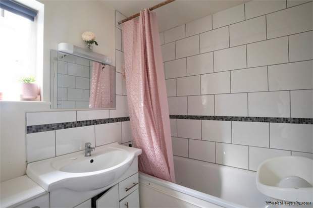Additional Property Image 1 bedroom Flat for sale in London 5