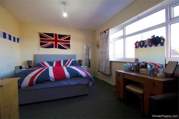 Additional Property Image 2 bedroom Maisonette for sale in Cottingham 5