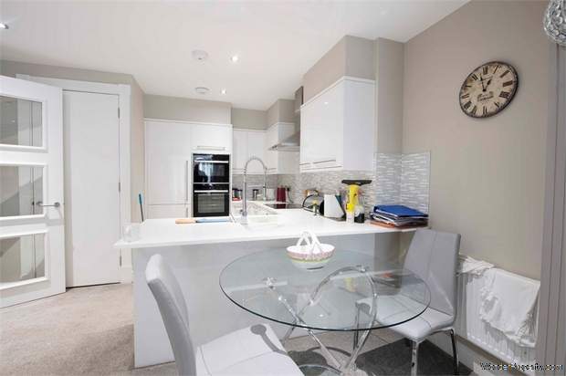 Additional Property Image 2 bedroom Retirement Property for sale in Cirencester 5