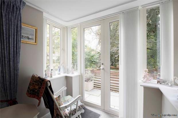 Additional Property Image 2 bedroom Retirement Property for sale in Cirencester 9